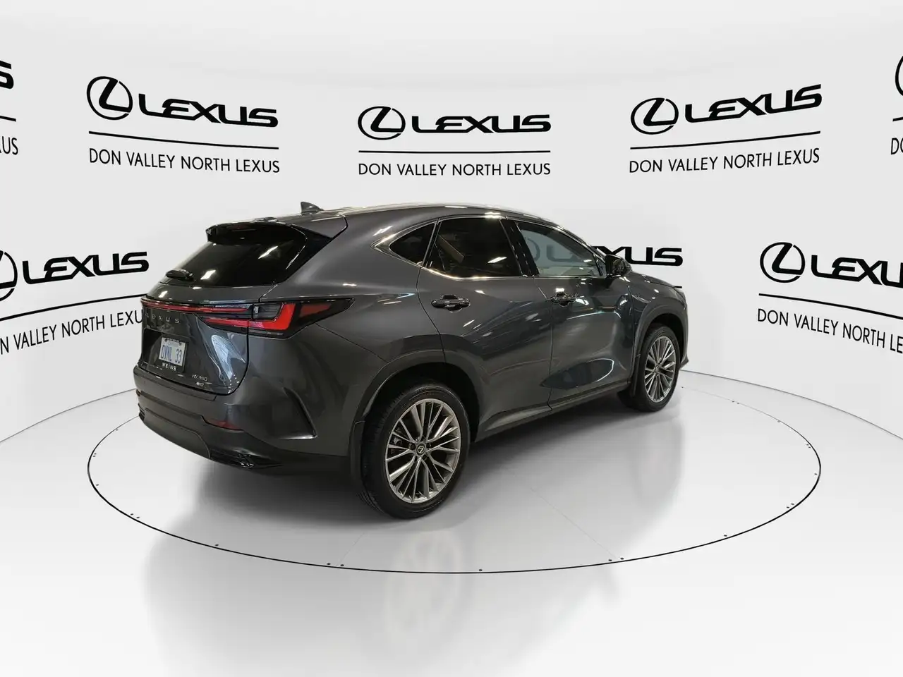Lexus NX снимка Lexus NX