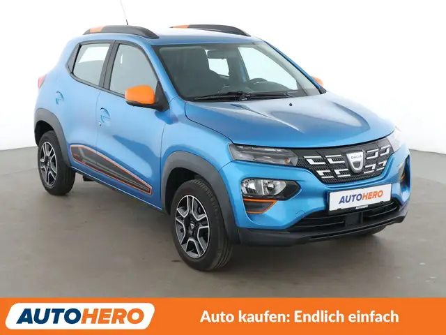 Dacia Spring view 8