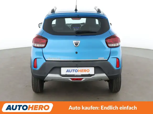Dacia Spring view 5