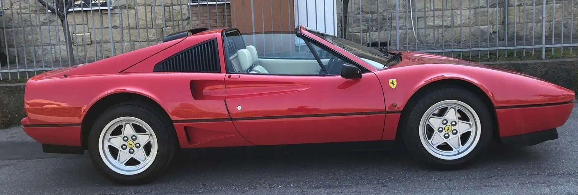 Ferrari 208 2.0 turbo intercooler 254cv - 2
