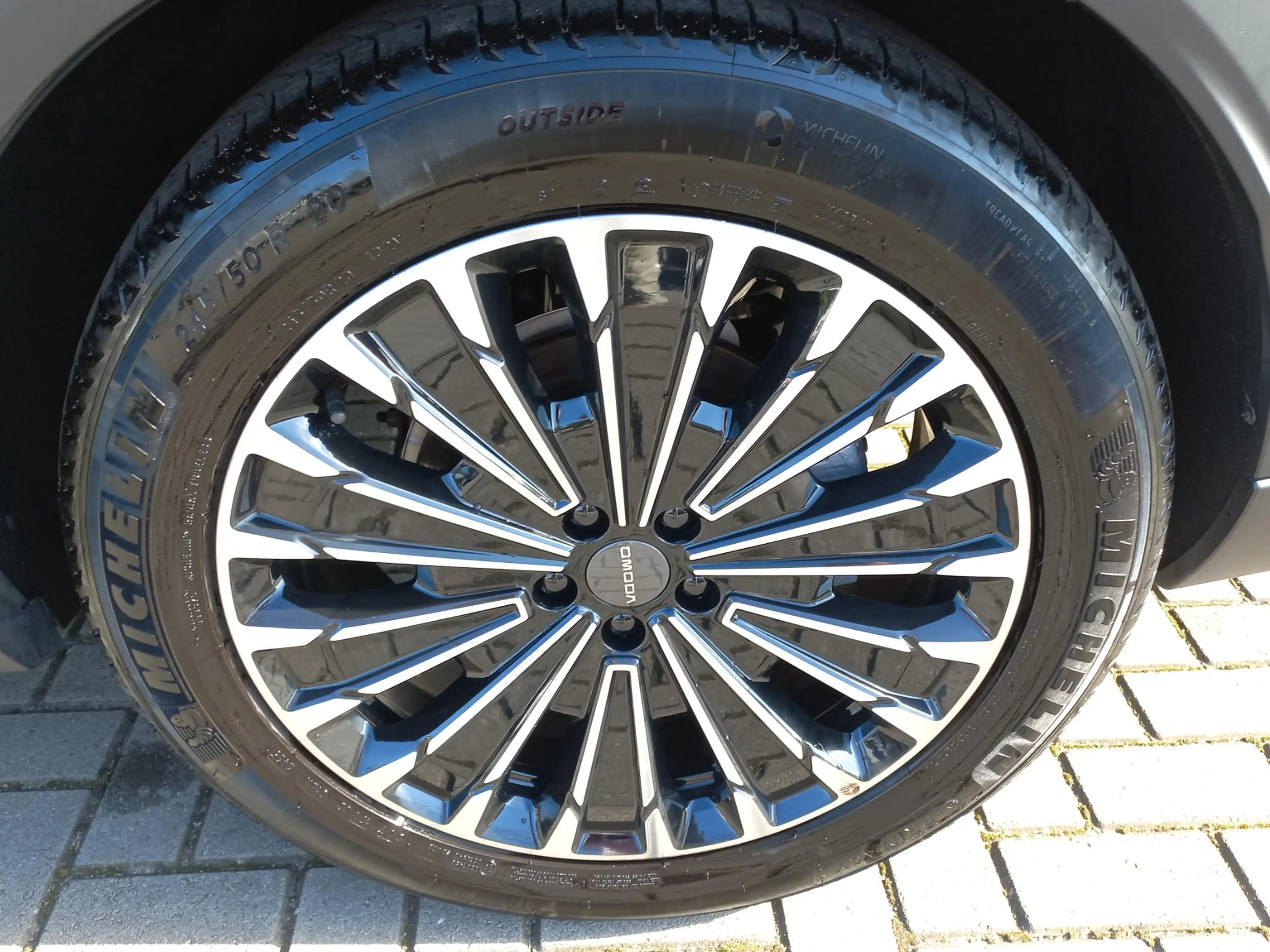 Omoda 9 1.5T 537pk SHS-PLug-in Hybride Premium | Trekhaak — photo 11