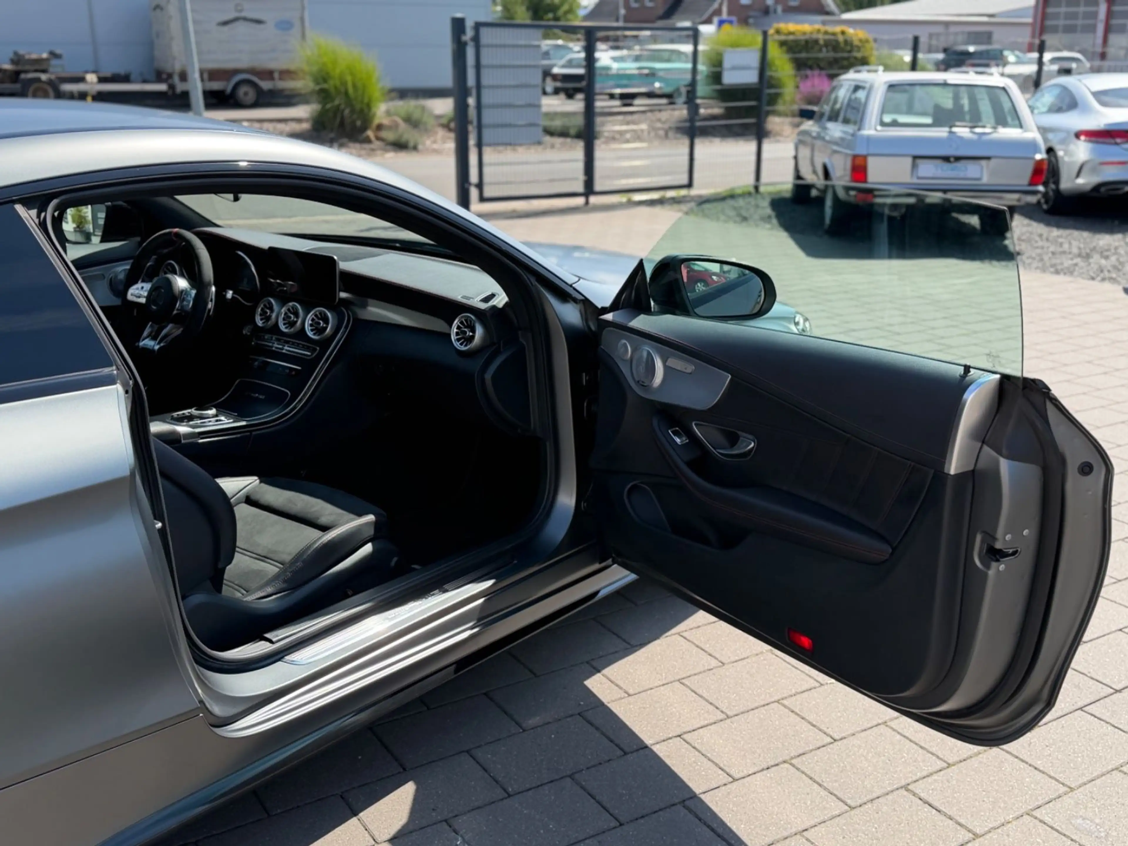 Mercedes-Benz C 43 AMG Coupe 4Matic*BURMESTER*MAGNO*TOP* — photo 10