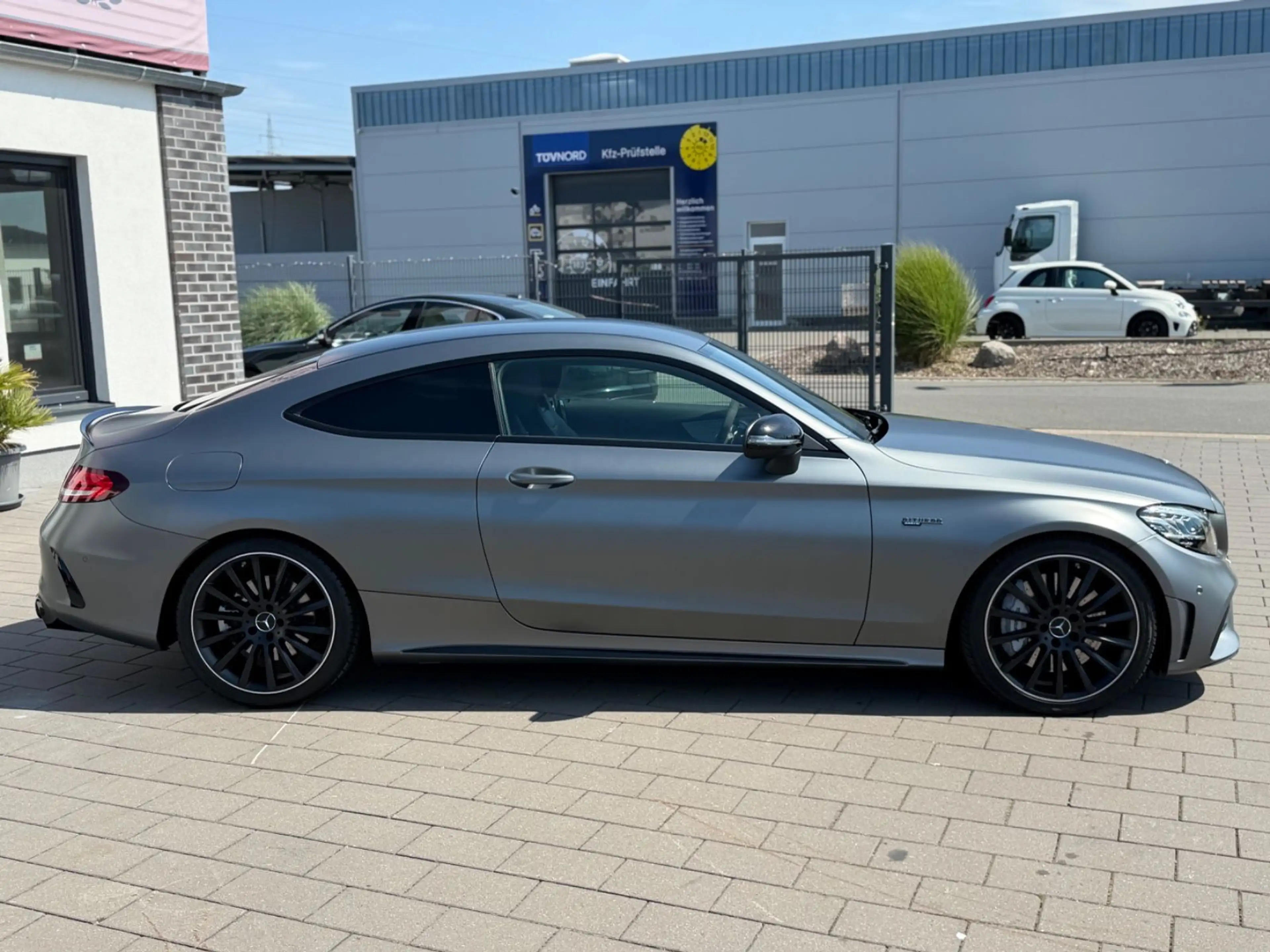 Mercedes-Benz C 43 AMG Coupe 4Matic*BURMESTER*MAGNO*TOP* — photo 9