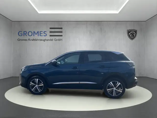 Peugeot 3008 view 6