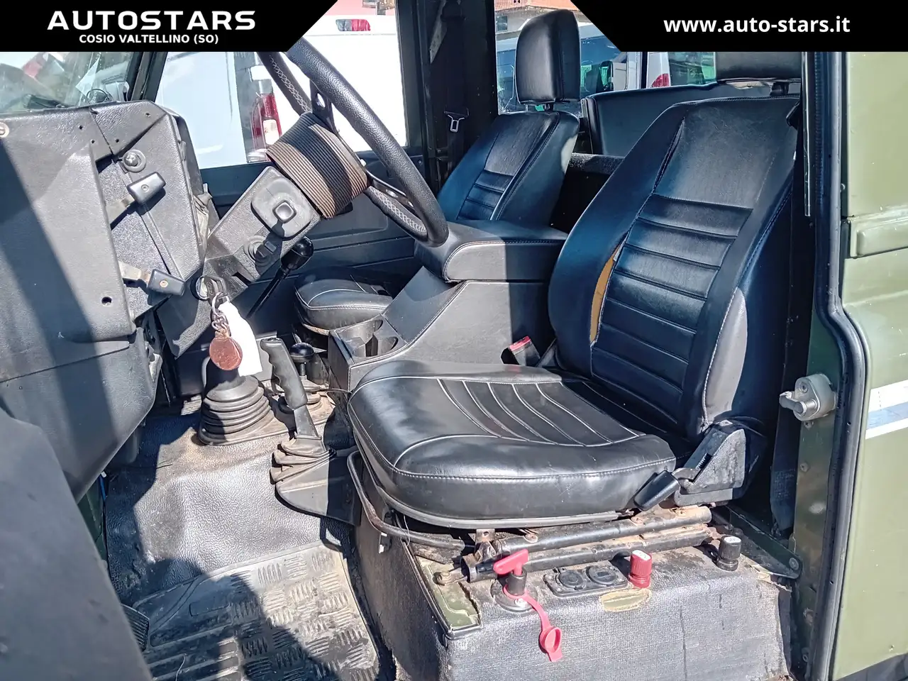 Land Rover Defender 90 2.5 tdi Hard top, foto 9