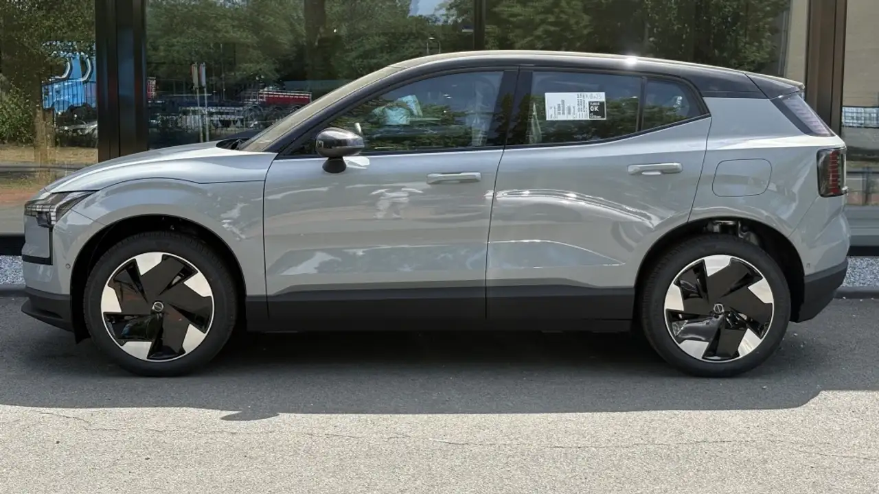 Volvo EX30 2026