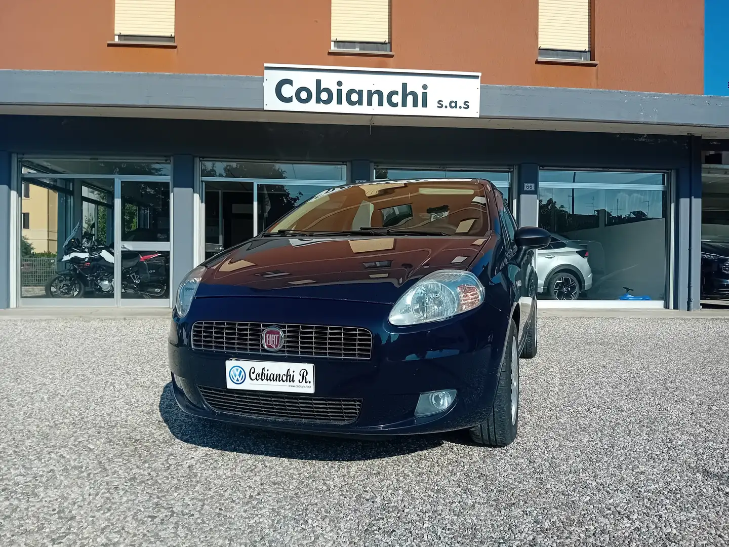 Fiat Grande Punto Grande Punto III 2005 5p 1.2 Active c/clima 65cv Nero - 1