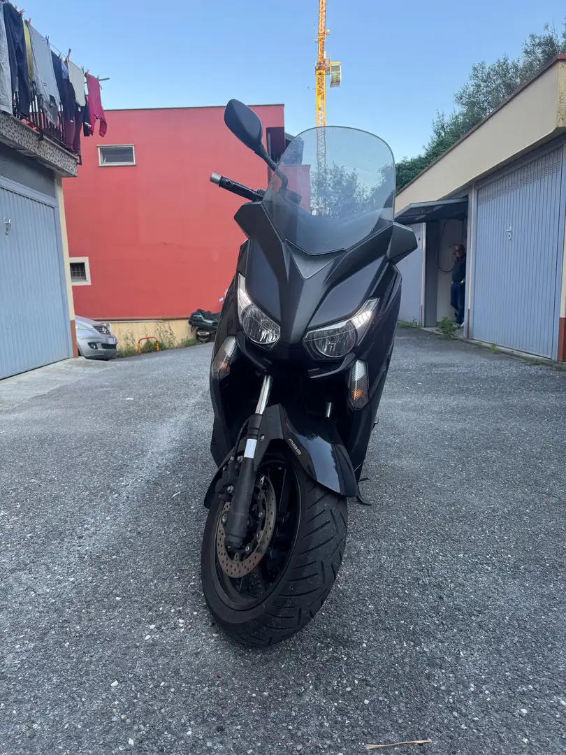 Yamaha X-Max 400 Versione ABS Czarny - 2
