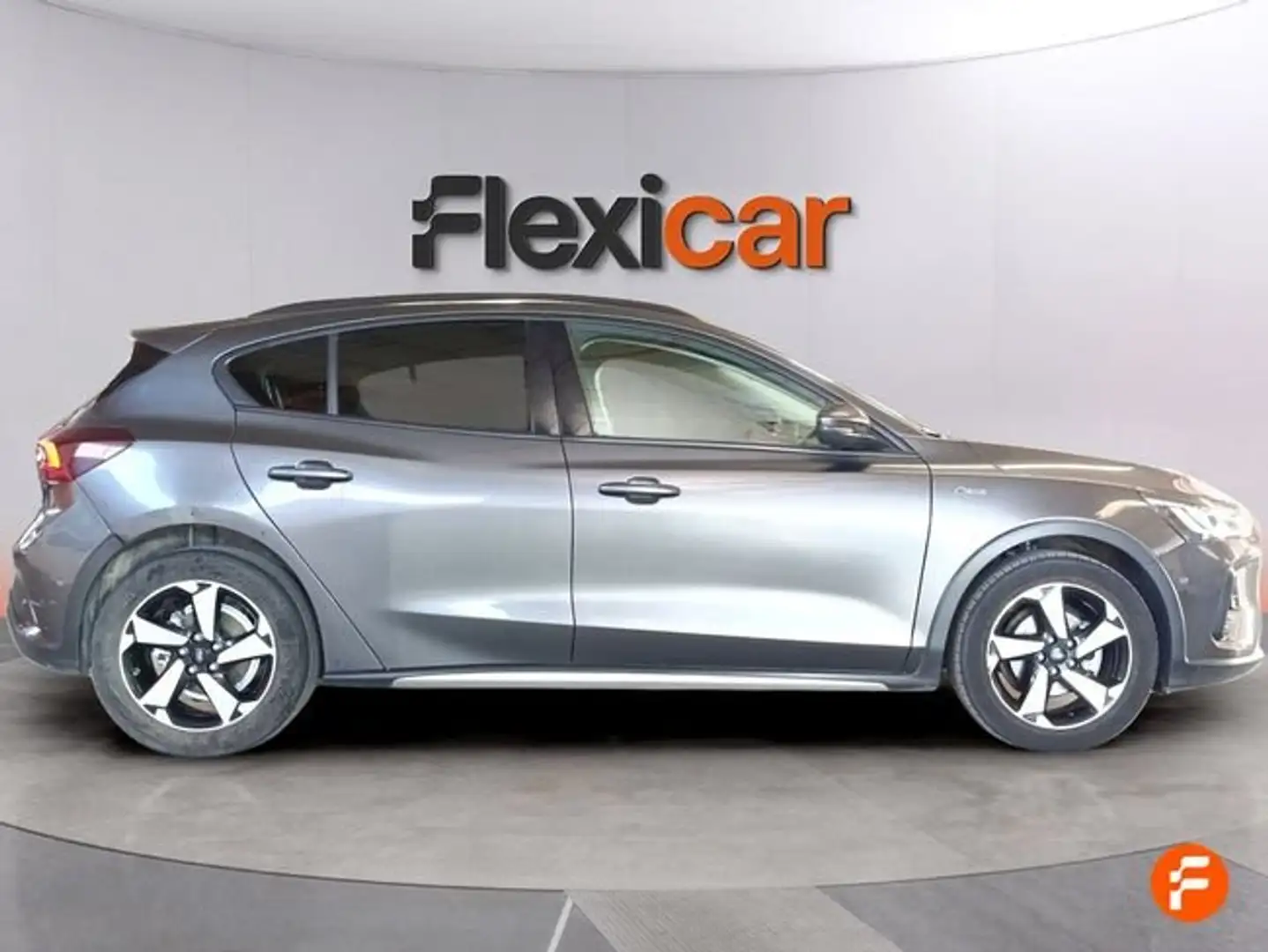 Ford Focus 1.0 Ecob. MHEV 114kW Active Des. SIP AT Gris - 2