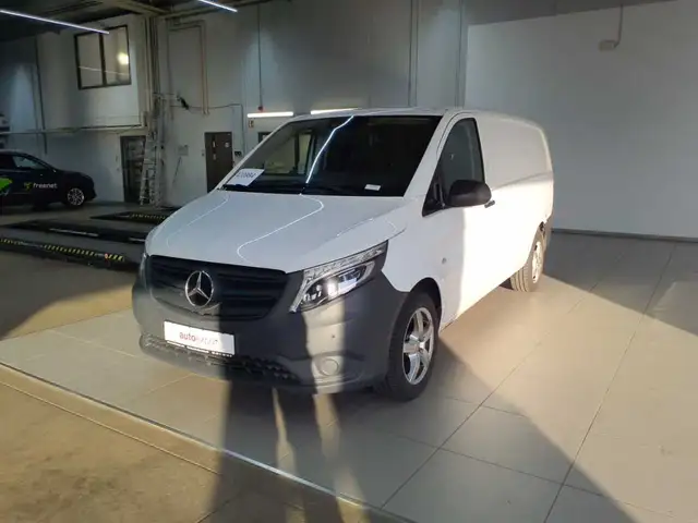 Mercedes-Benz Unknown Model view 7