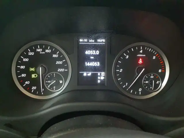 Mercedes-Benz Unknown Model view 15