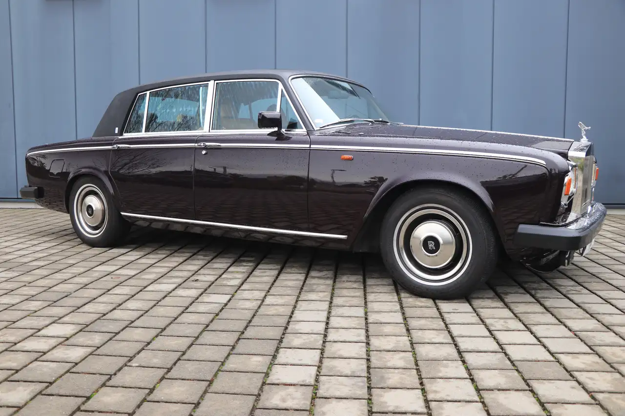 Rolls-Royce Silver Wraith II