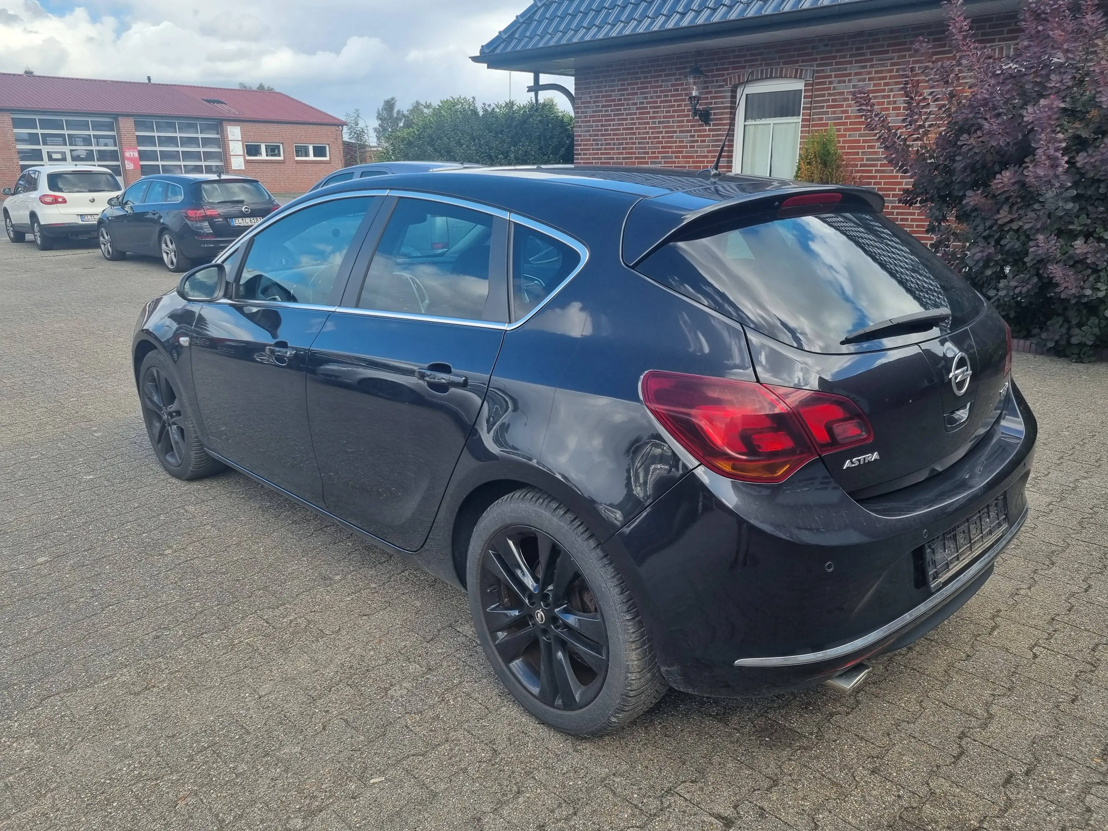Opel Astra Astra Fließheck  5-Türer 1.4 Turbo Exklusiv — photo 3