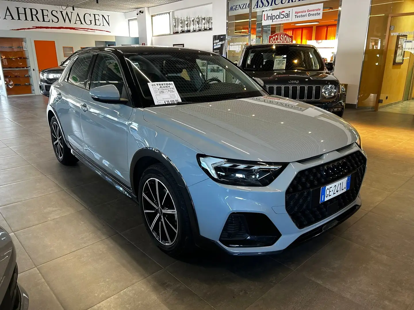 Audi A1 A1  Citycarver 25 1.0 tfsi Admired allstreet Grigio - 2