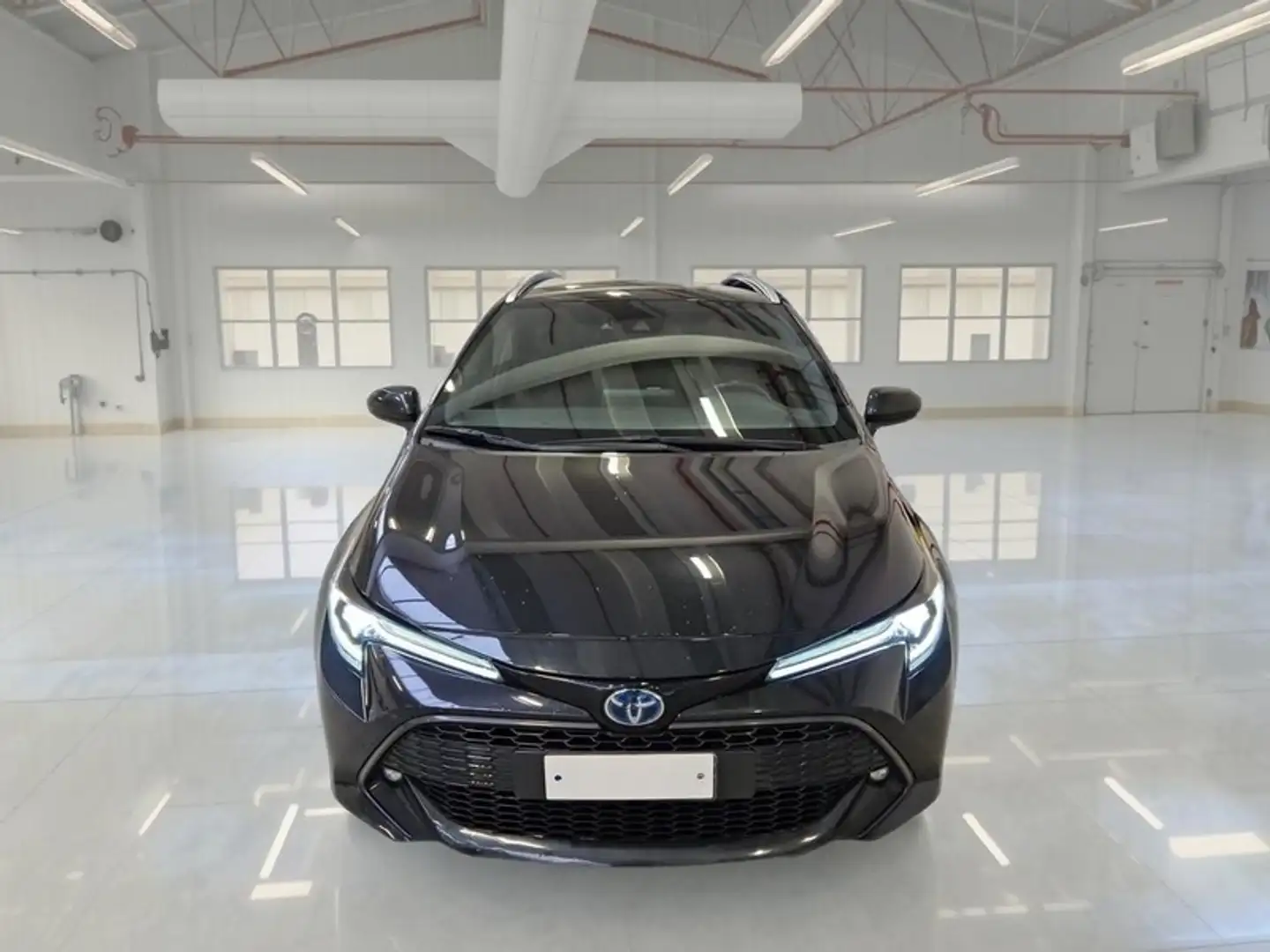 Toyota Corolla TS 1.8 HYBRID STYLE 5 PORTE STATION WAGON - 2