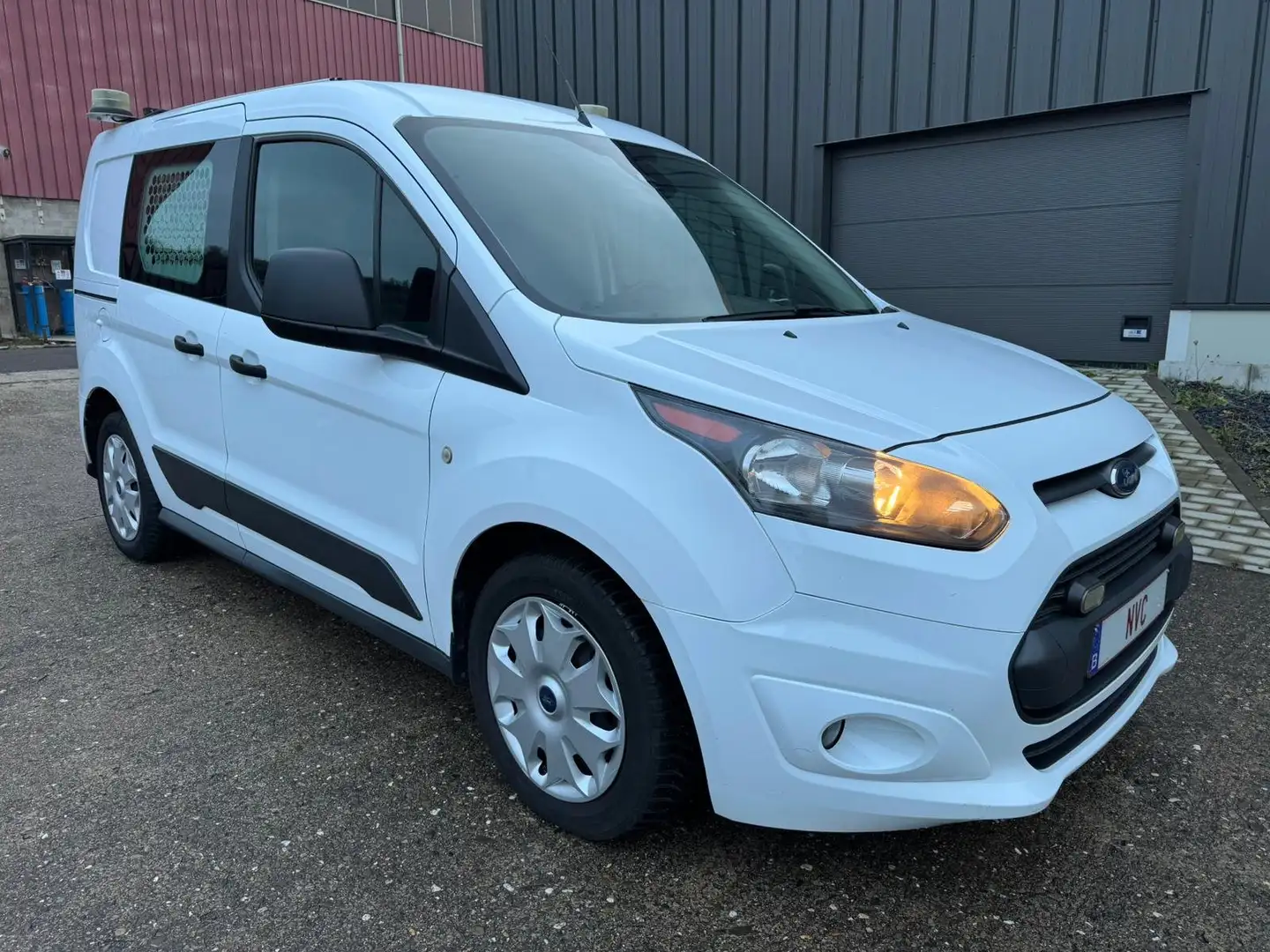 Ford Transit Connect 1.5 100cv Radio/Capteur Ar/Régulateur/Airco... Blanc - 1
