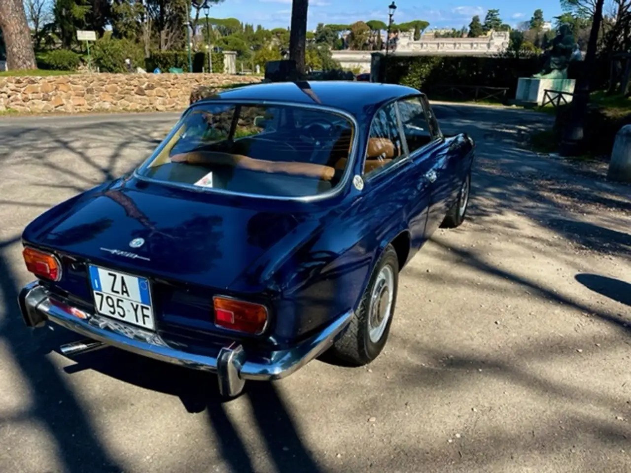 Alfa Romeo GT 1750 VELOCE, foto 3