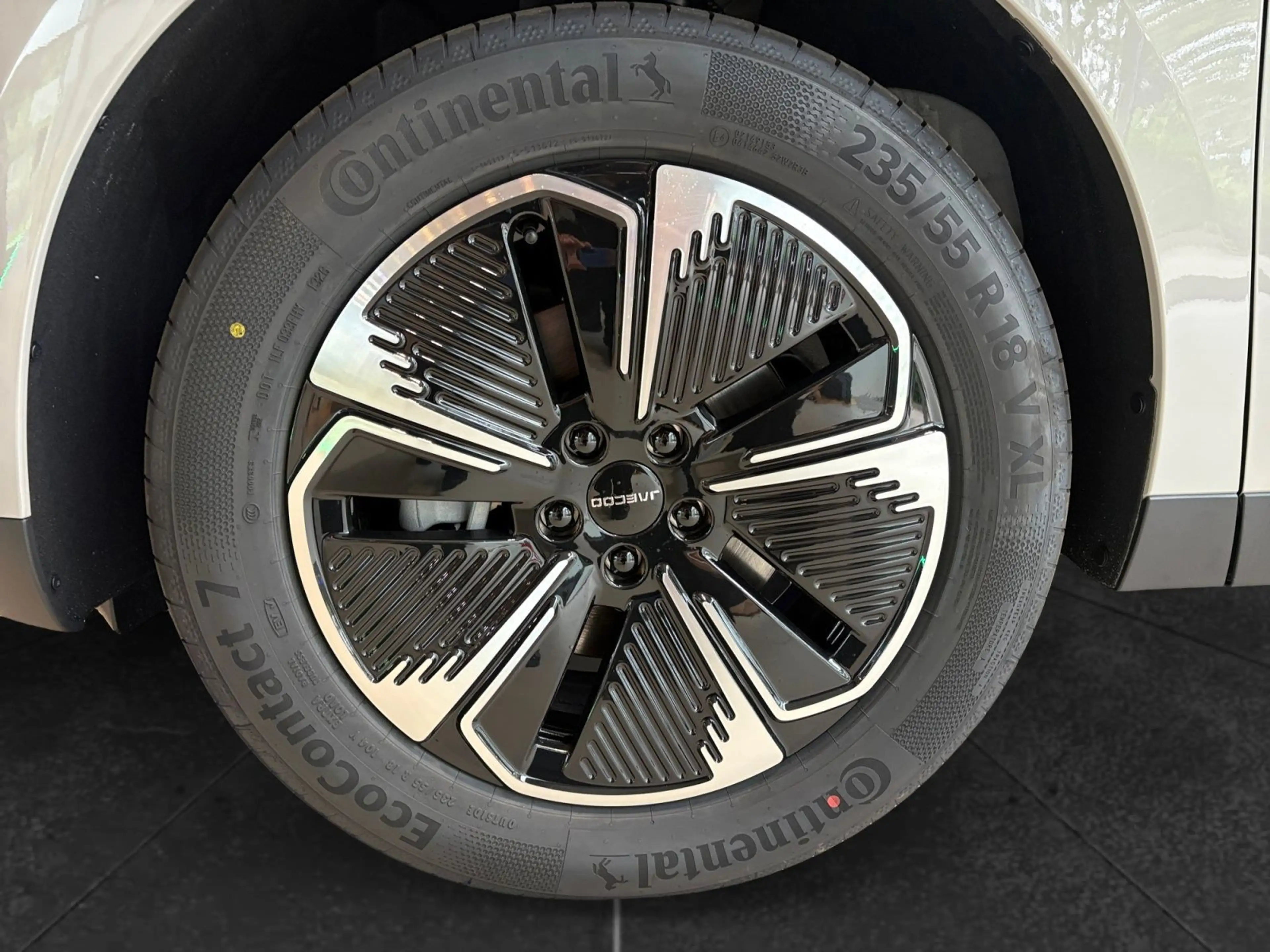 Jaecoo Jaecoo 5 EV Elektro Exlusive Elegant Gray — photo 9