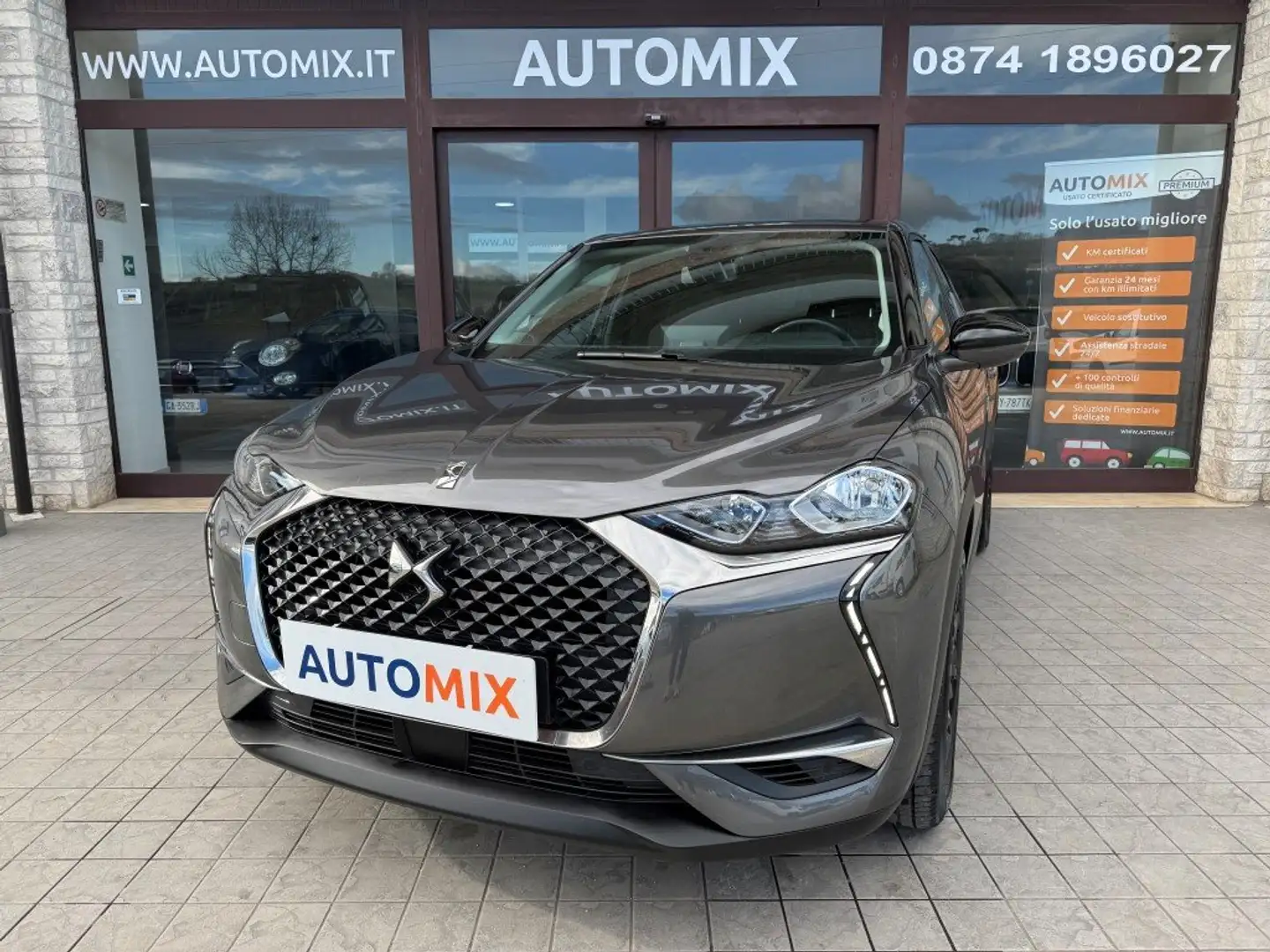 DS Automobiles DS 3 Crossback 1.2 Benzina so Chic 100 Cv Grigio - 1