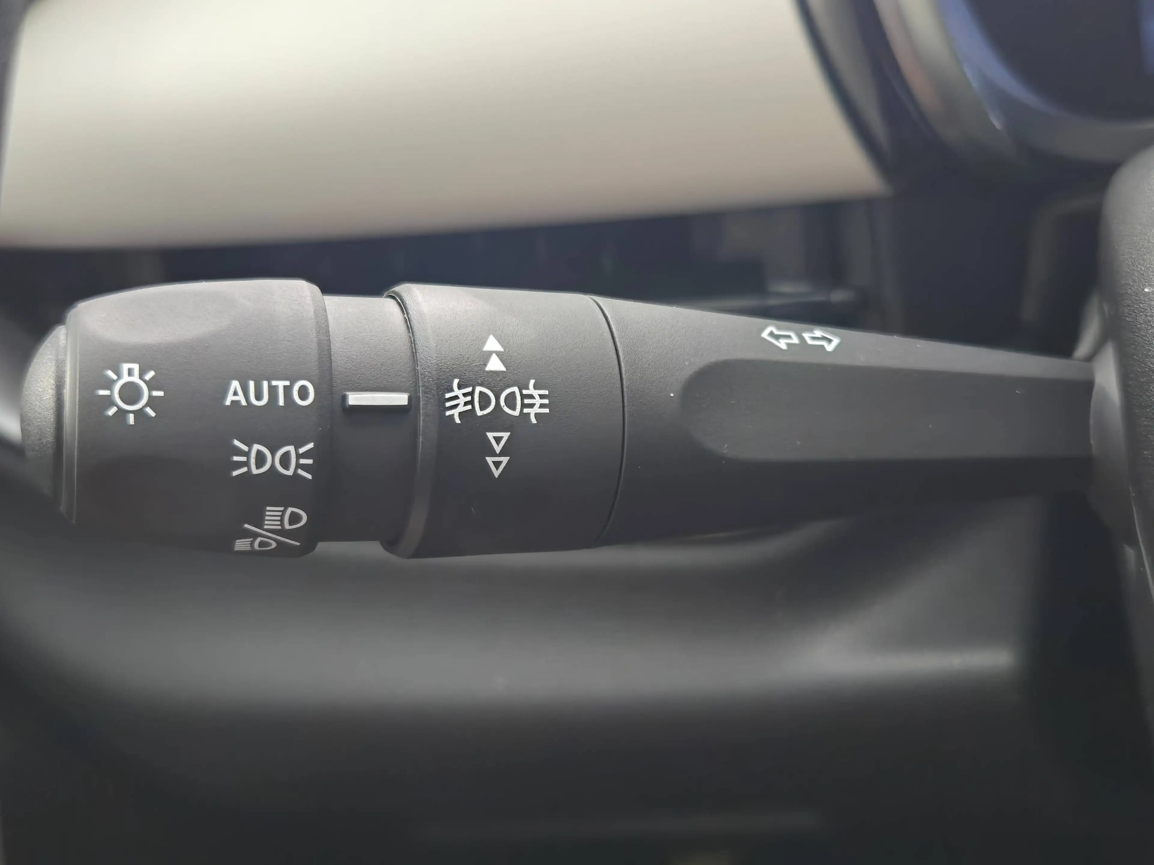 Fiat 600 600 1.2 Hybrid La Prima DCT La Prima — photo 24