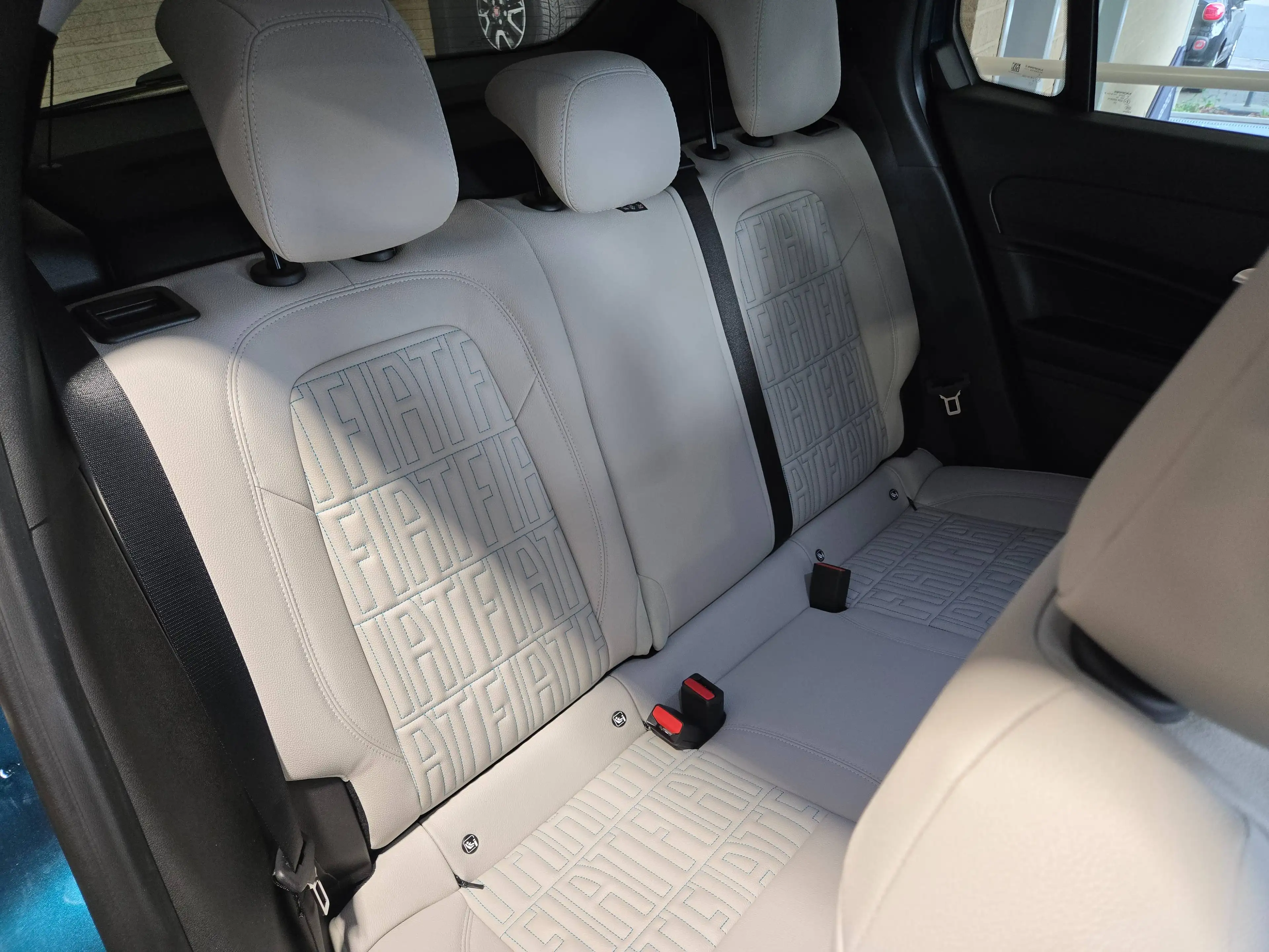 Fiat 600 600 1.2 Hybrid La Prima DCT La Prima — photo 9