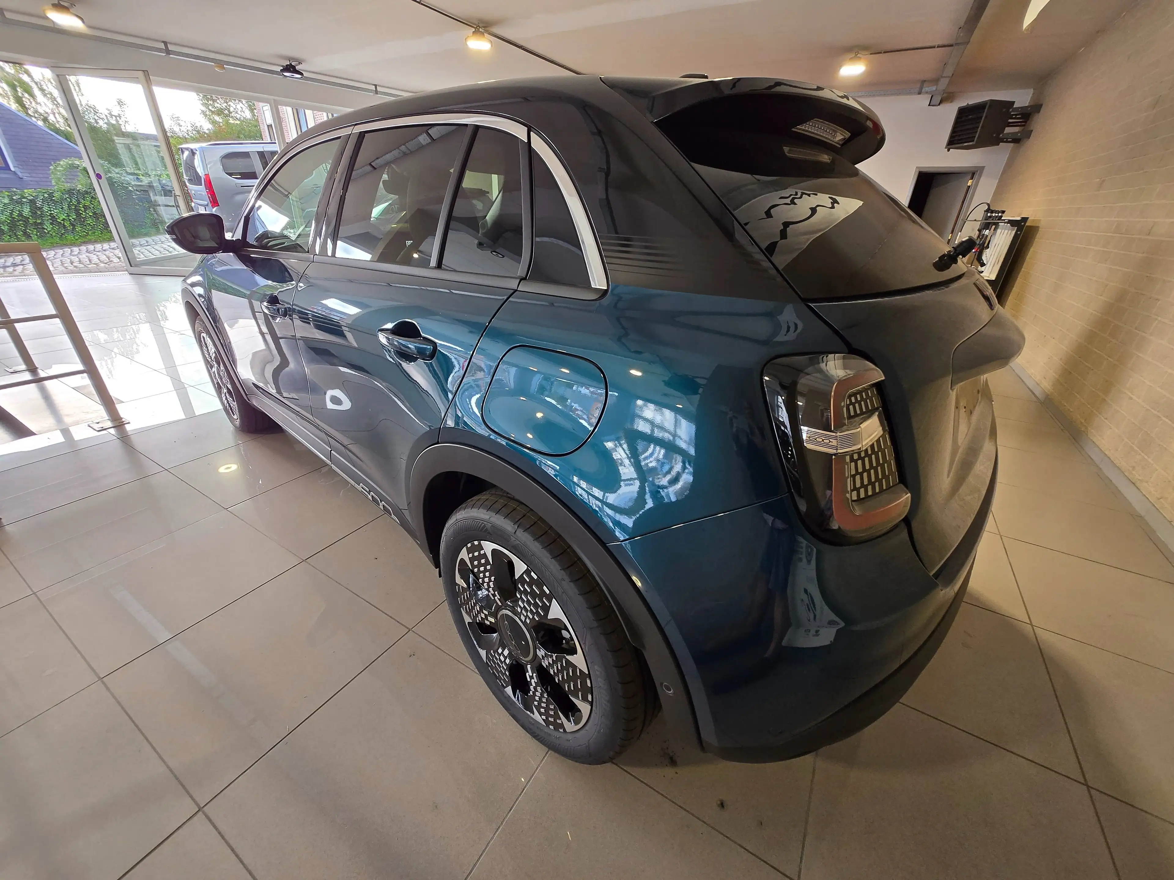 Fiat 600 600 1.2 Hybrid La Prima DCT La Prima — photo 4
