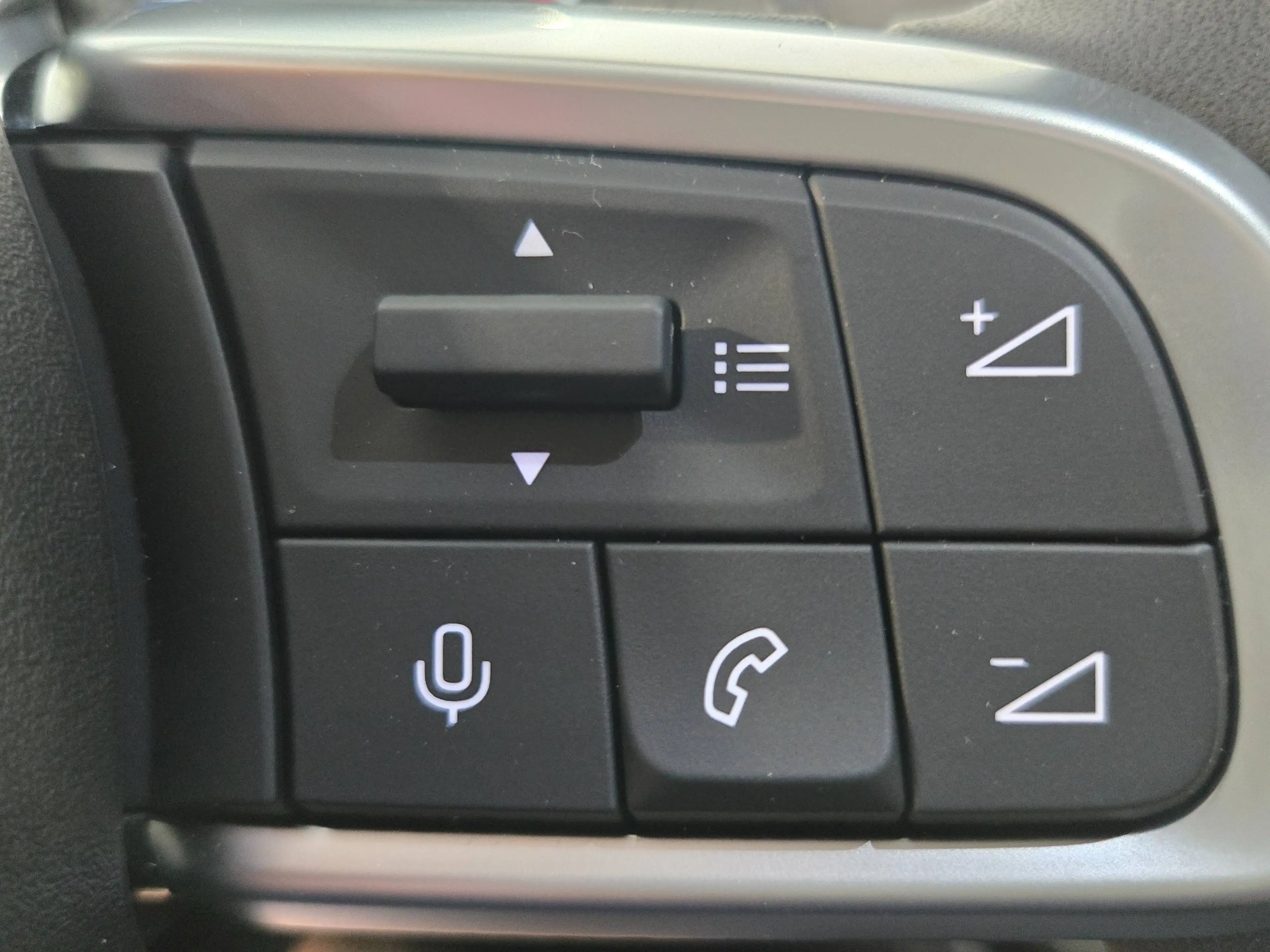 Fiat 600 600 1.2 Hybrid La Prima DCT La Prima — photo 19