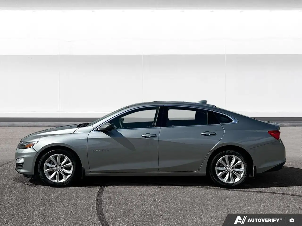 Chevrolet Malibu снимка Chevrolet Malibu