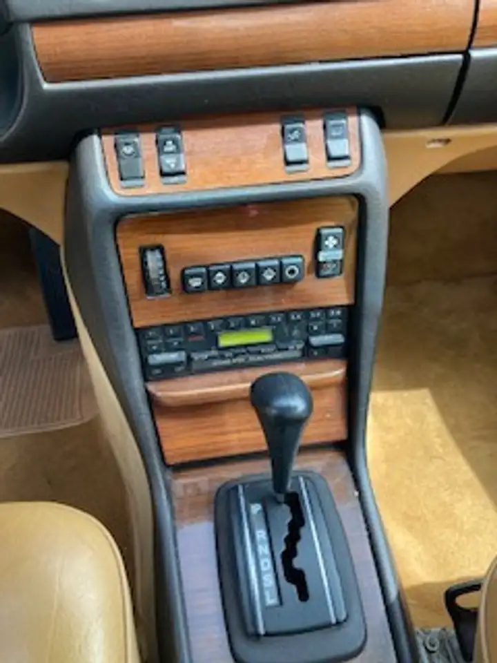 Mercedes-Benz 300CD, foto 7