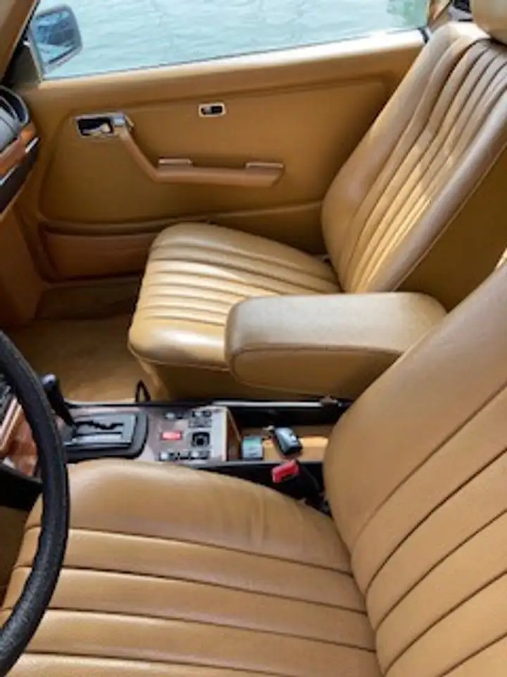 Mercedes-Benz 300CD, foto 4