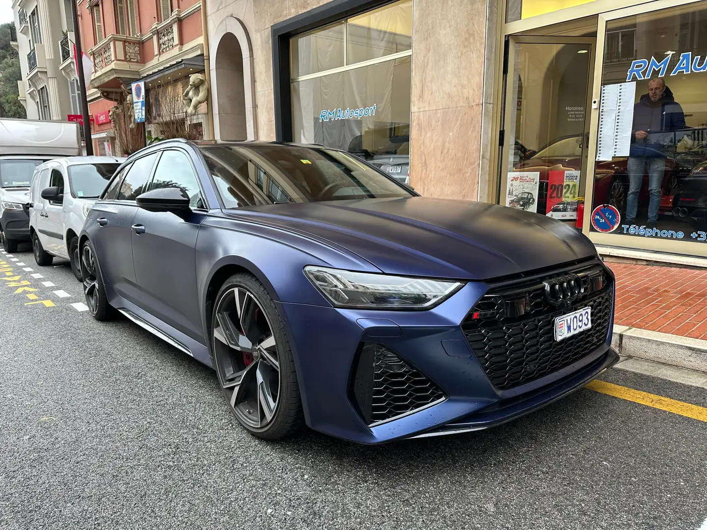 Audi RS6 Avant V8 4.0 TFSI 600 Tiptronic 8 Quattro Bleu - 2