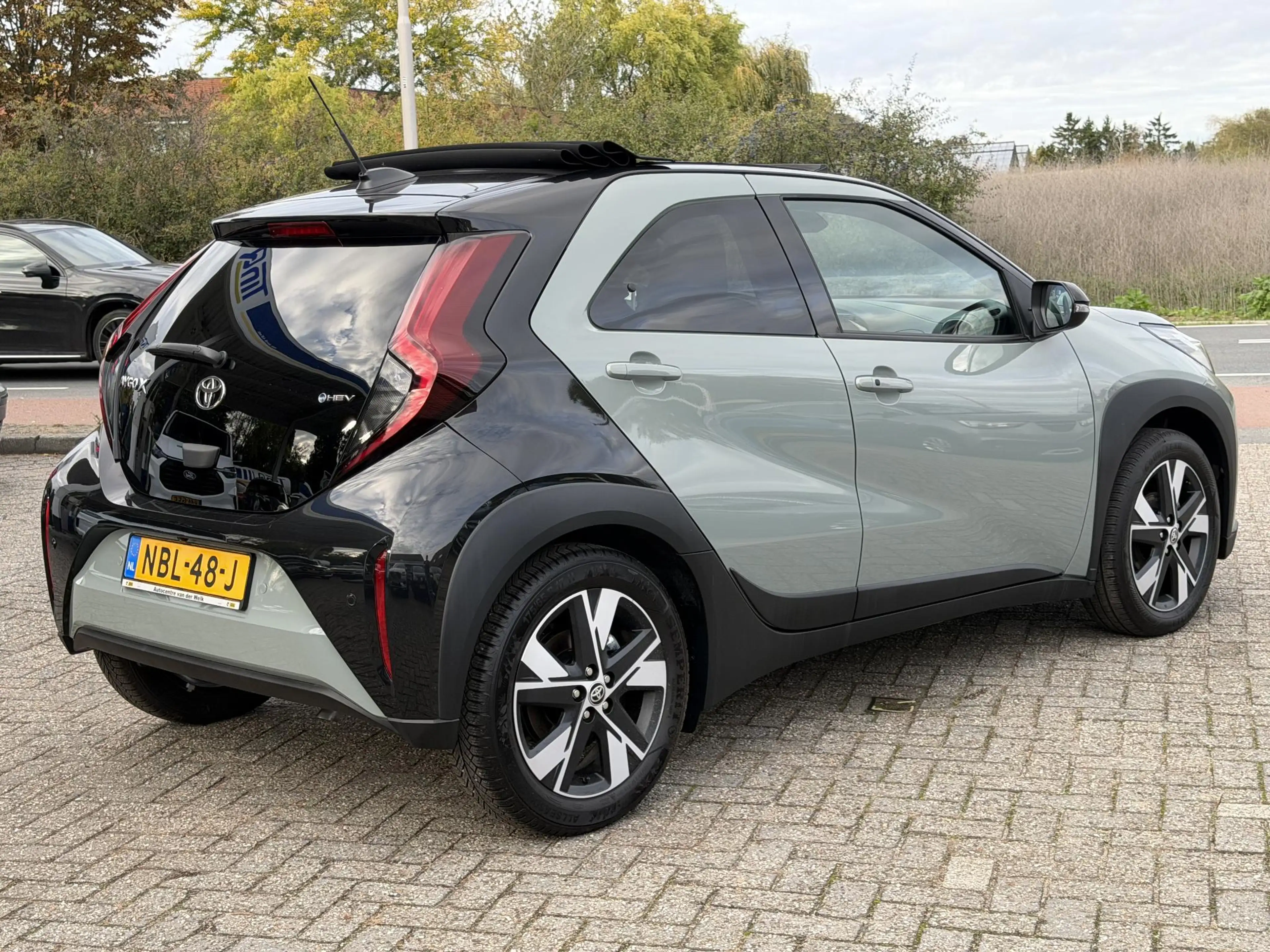 Toyota Aygo X Hybrid 115 envy CABRIO | NAVI | KLIMA | BOVAG !! — photo 12