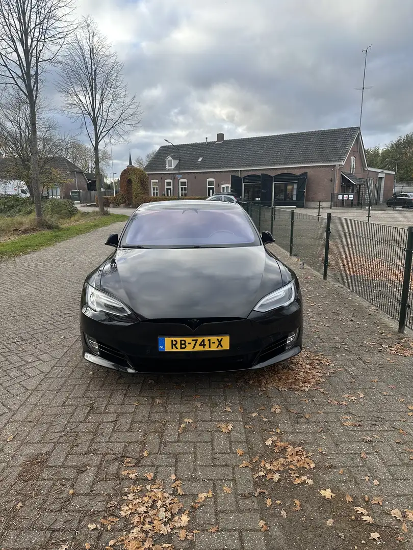 Tesla Model S 75 Base Zwart - 2