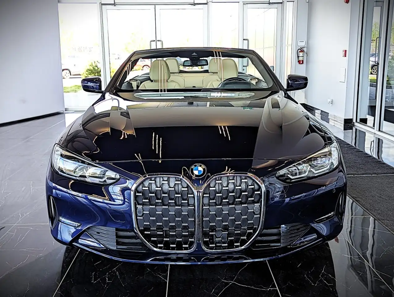 BMW 4 Series снимка BMW 4 Series