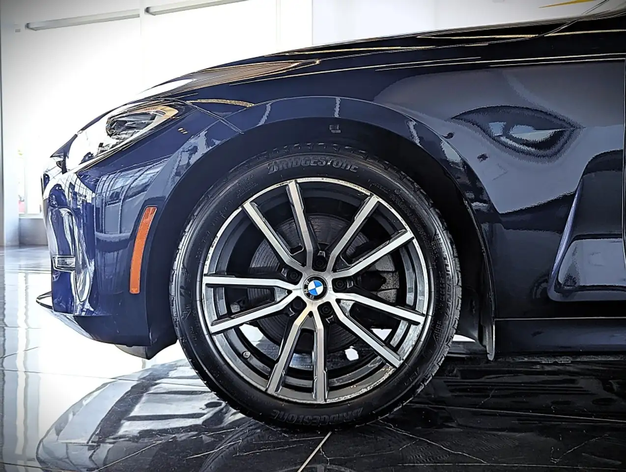 BMW 4 Series снимка BMW 4 Series