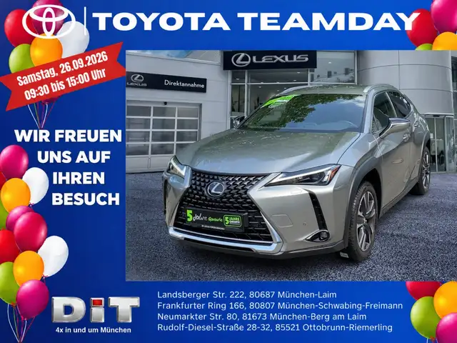 Lexus UX