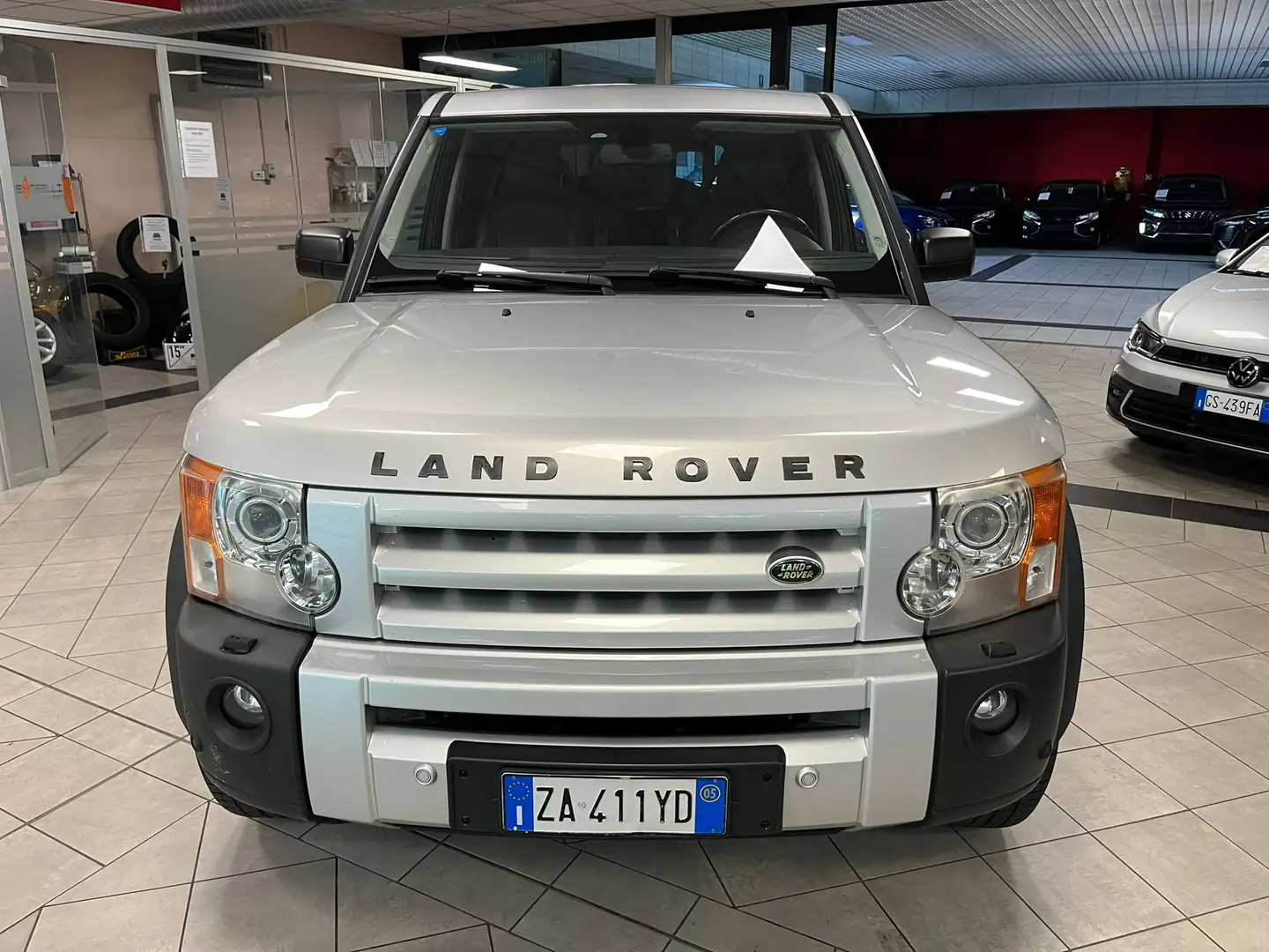 Land Rover Discovery Discovery 2.7 tdV6 SE € 7500 Plateado - 2