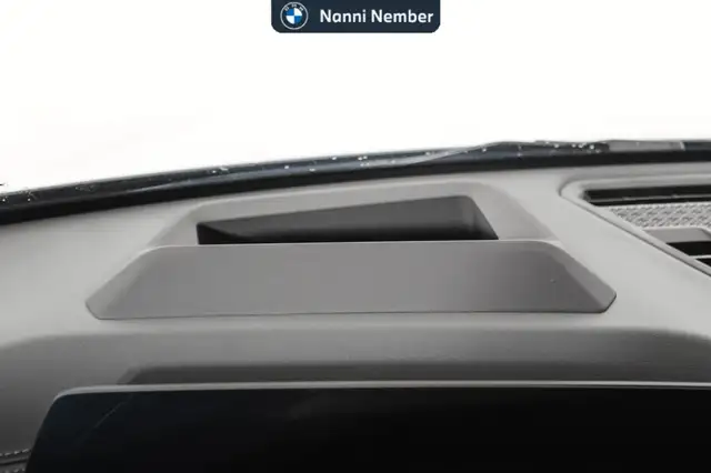 BMW X2 view 9