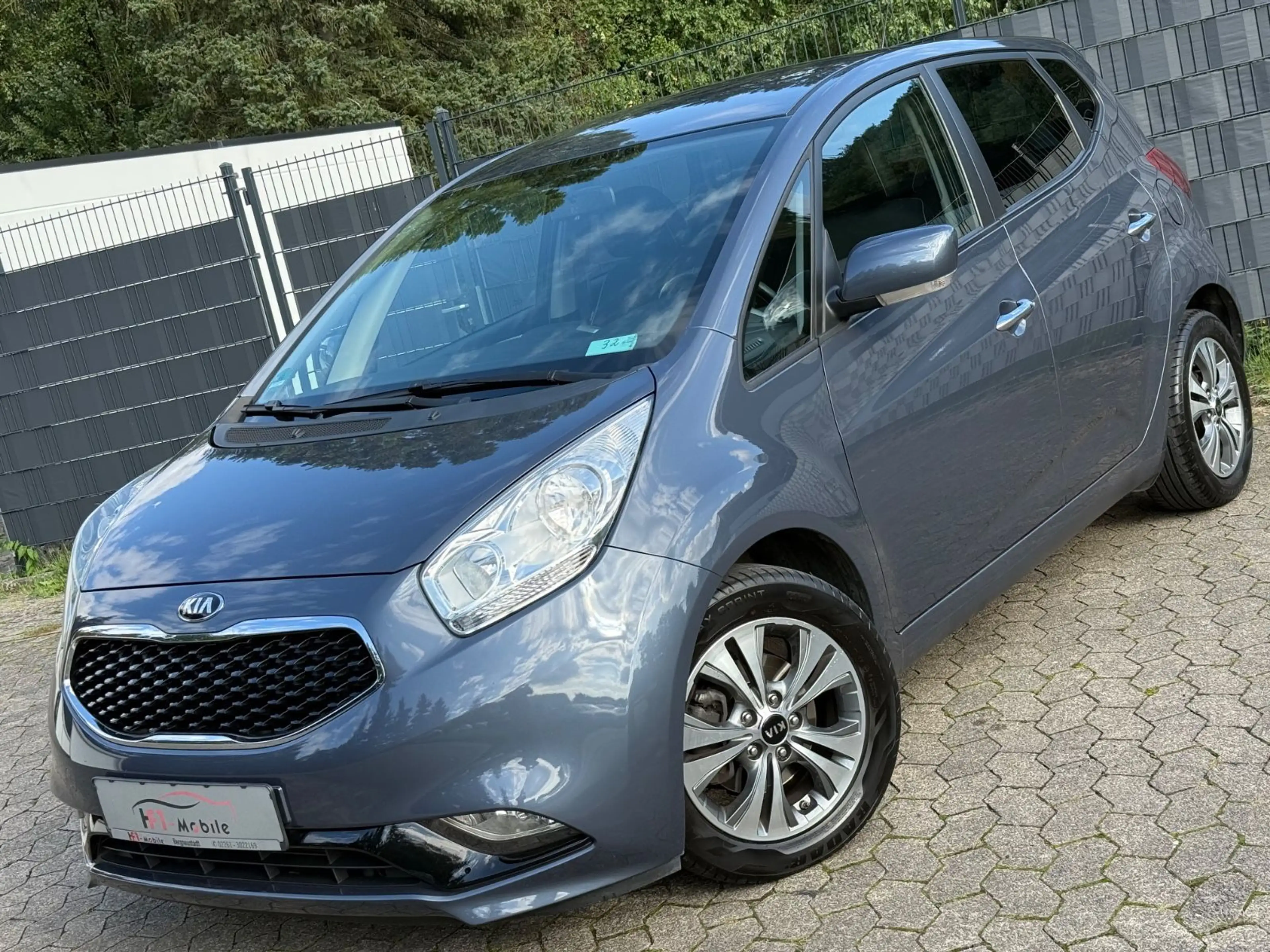 Kia Venga Dream Team — photo 3