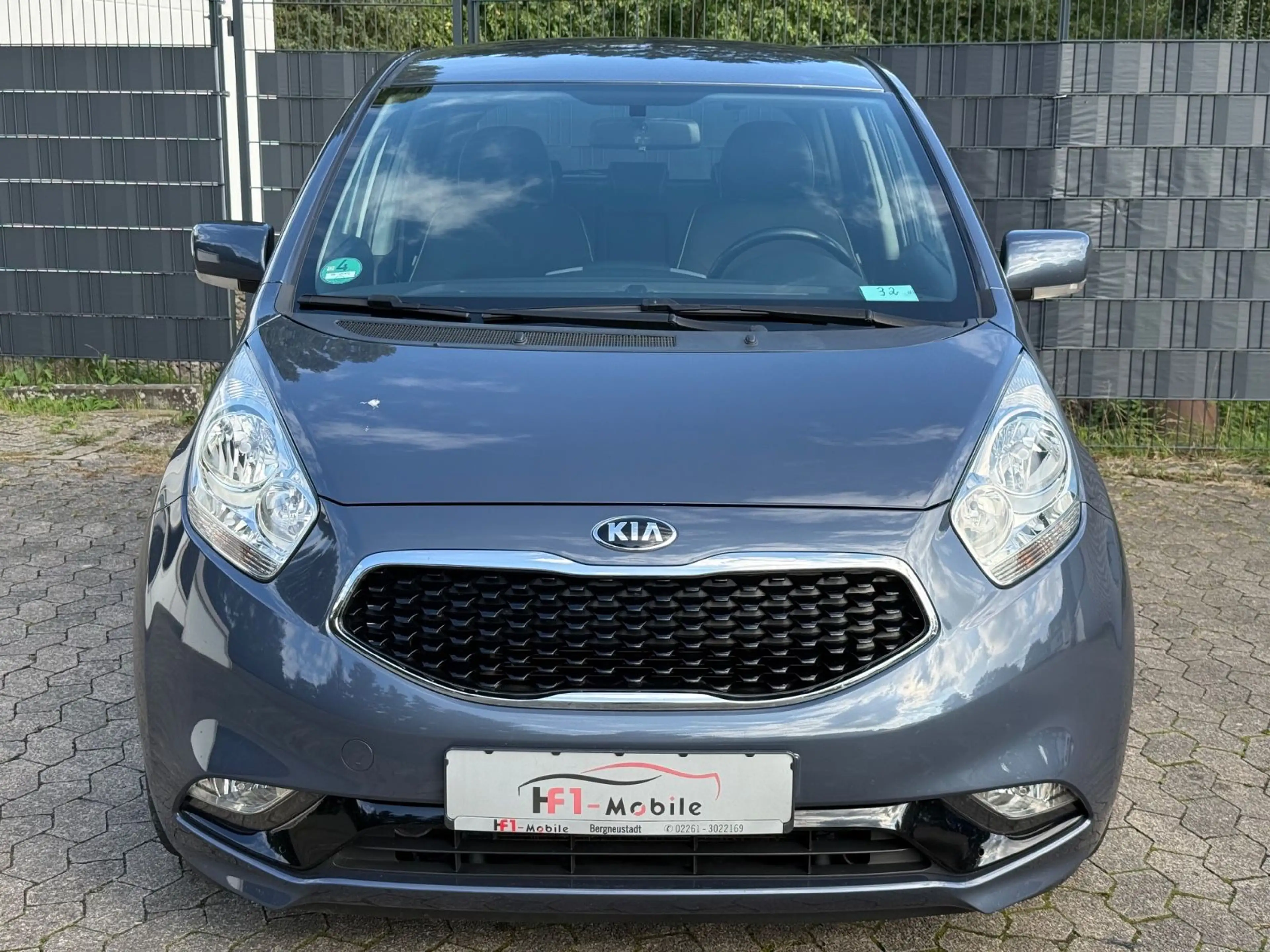 Kia Venga Dream Team — photo 2