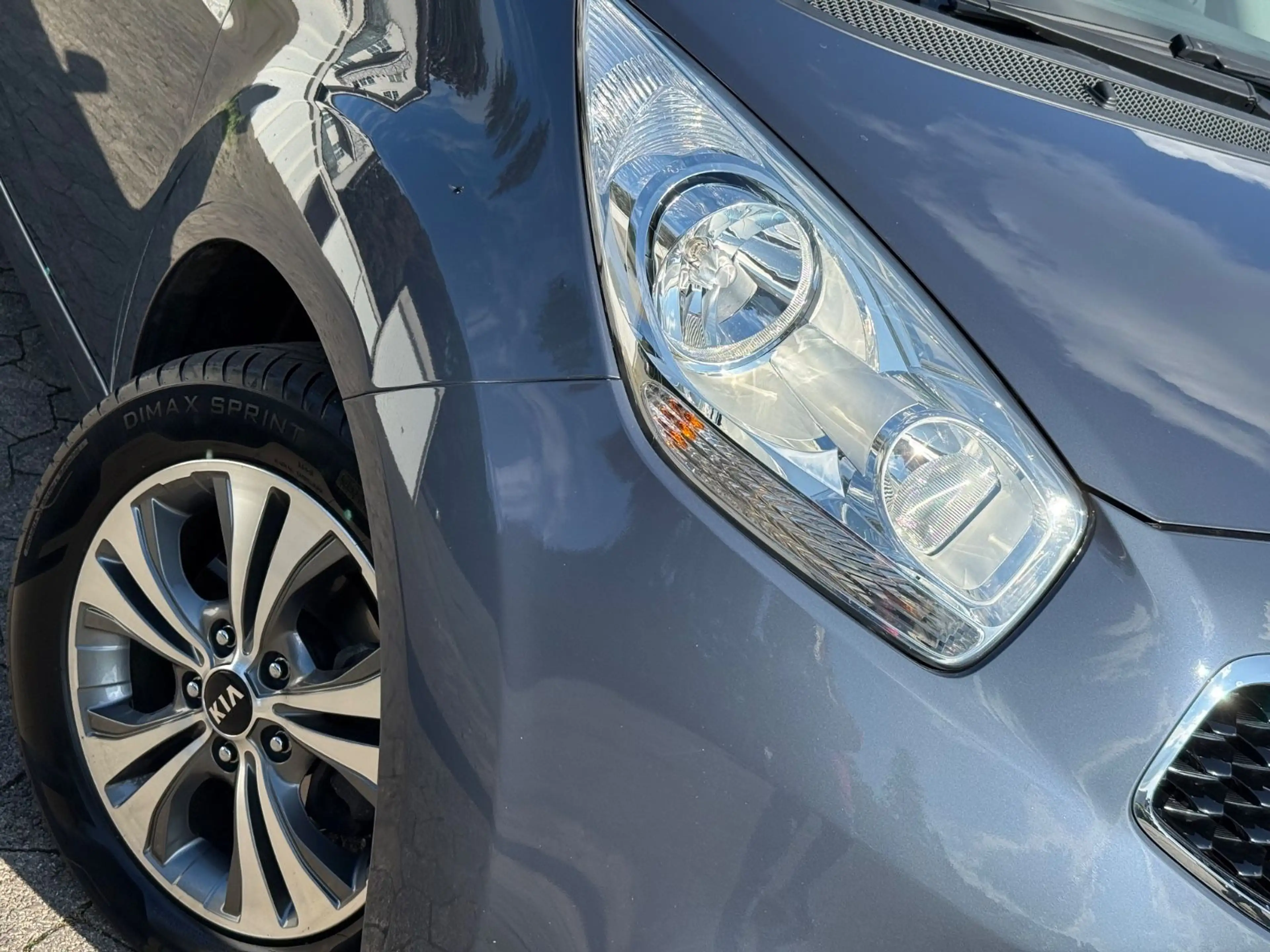 Kia Venga Dream Team — photo 5