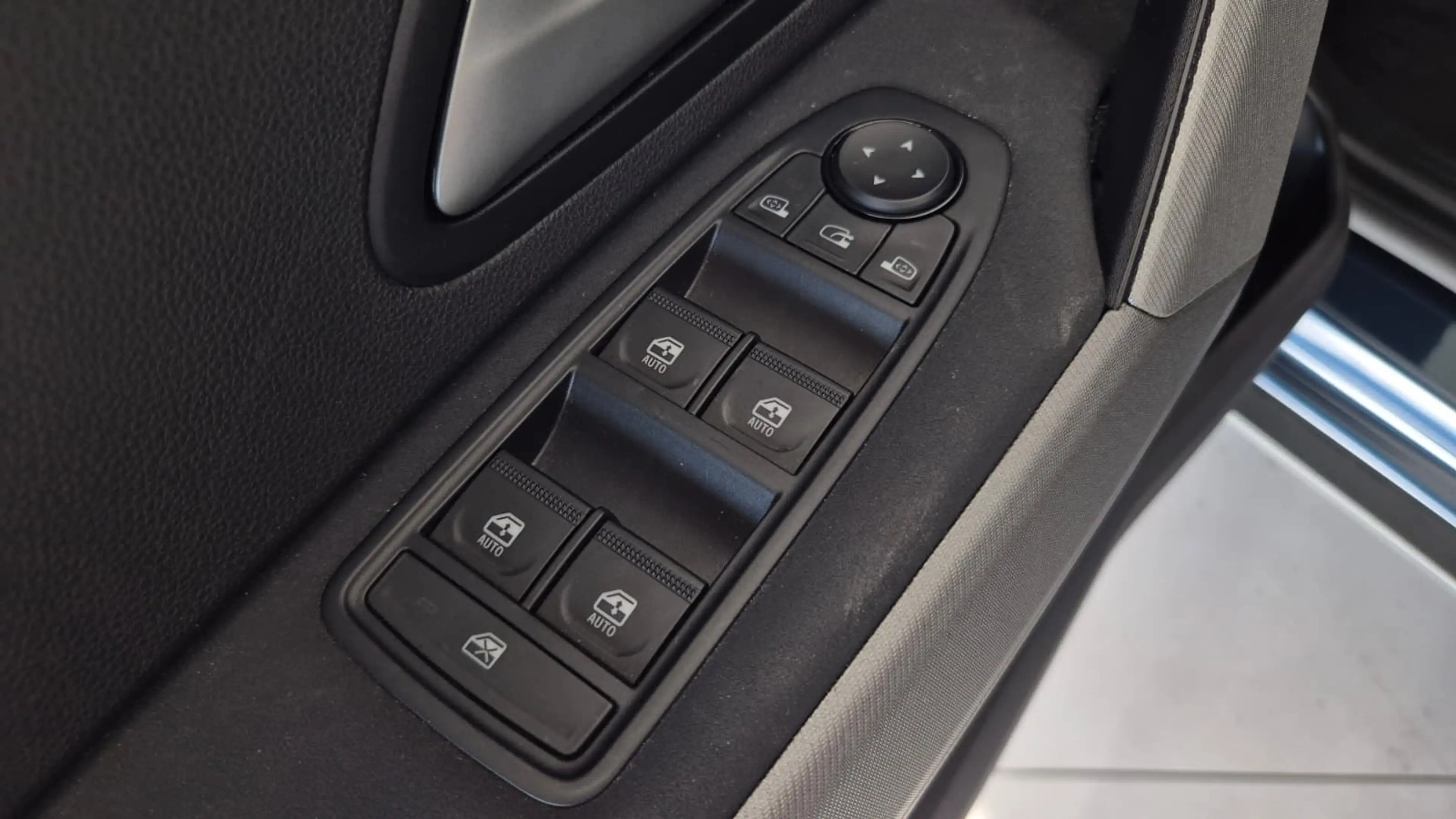 Dacia Bigster Bigster Hyb. 155 Journey — photo 11
