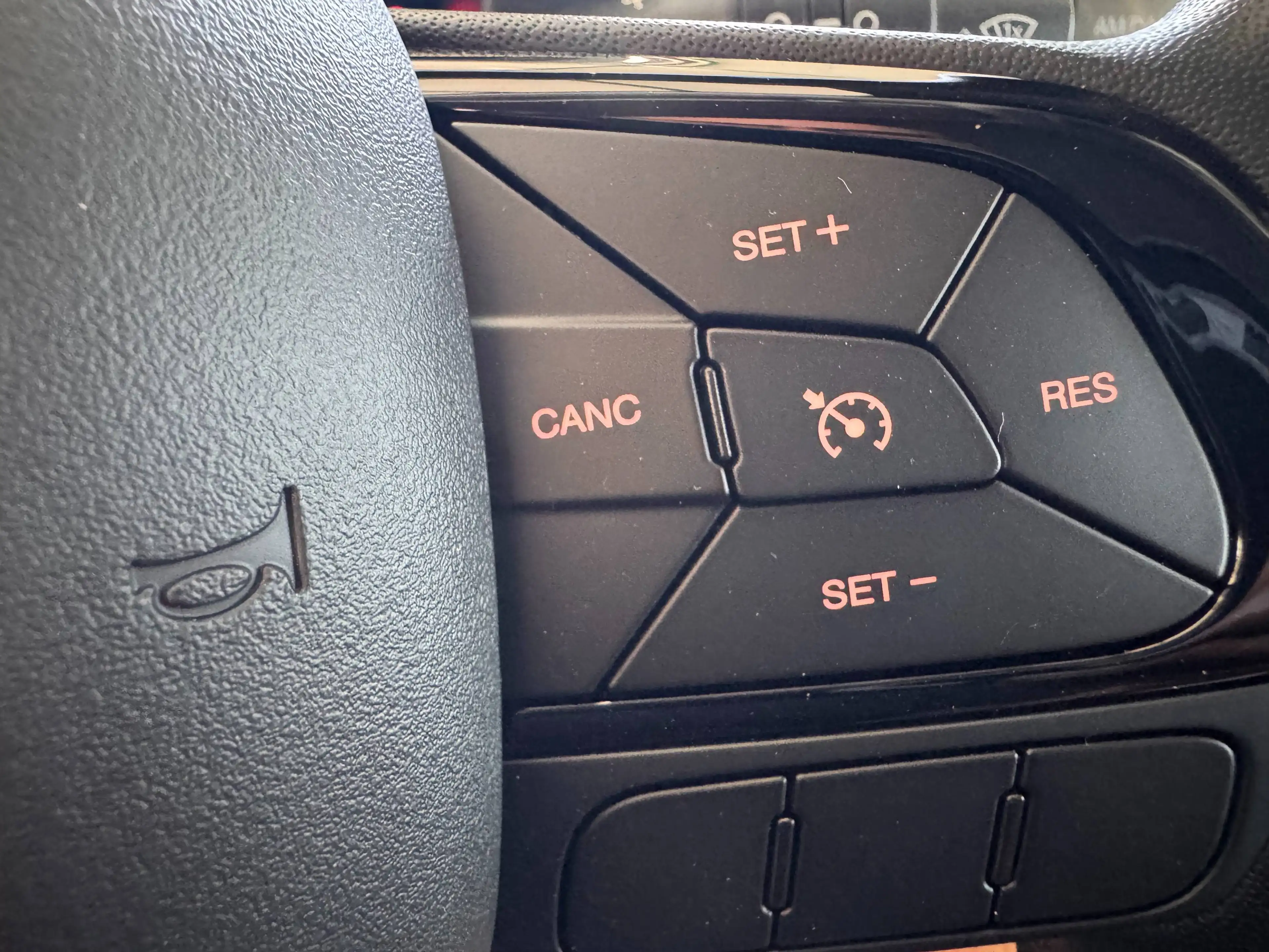 Fiat Pandina 1.0 GSE Hybrid 48 kW Cross *Klima*PDC*7"Touch* — photo 11