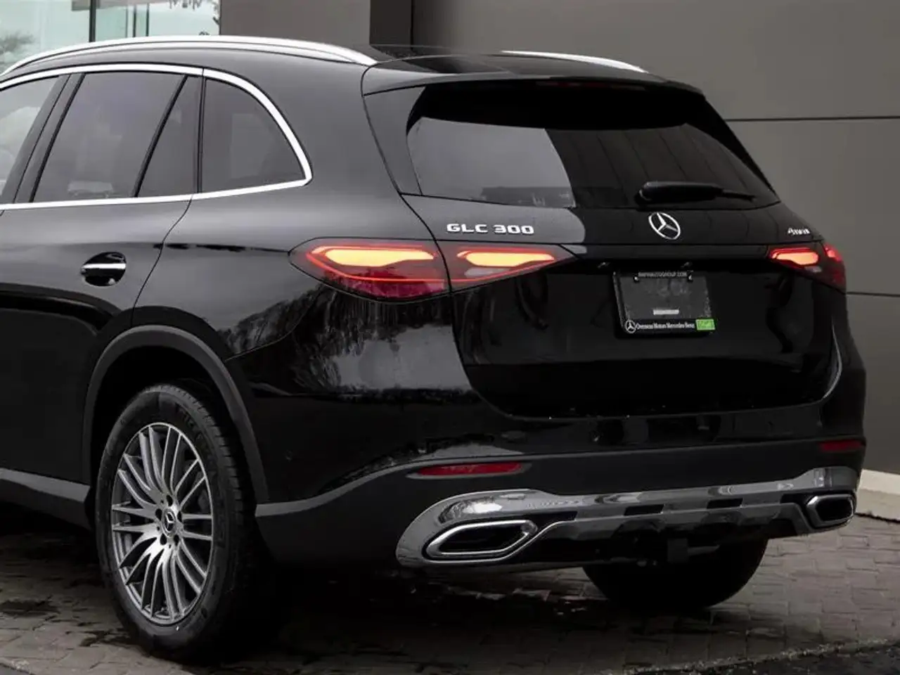 Mercedes-Benz GLC снимка Mercedes-Benz GLC