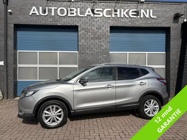 2017 Nissan Qashqai in Grey for sale