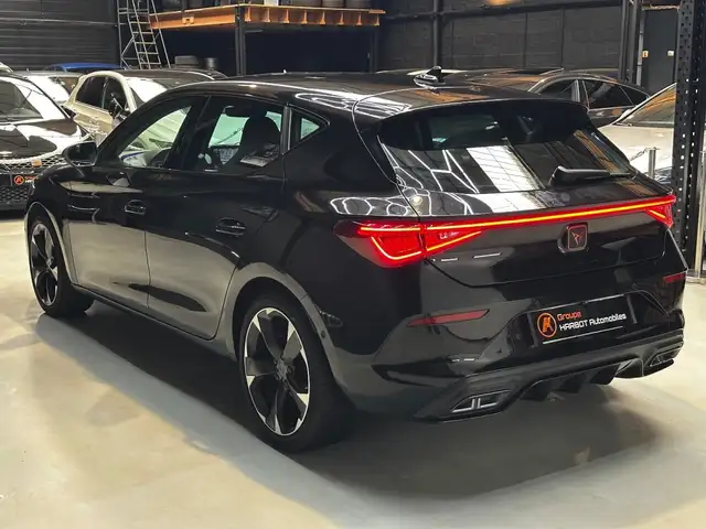 Cupra Leon view 6