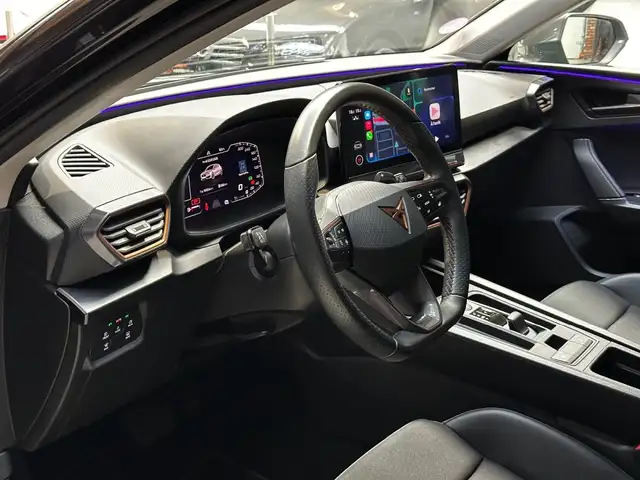 Cupra Leon view 12