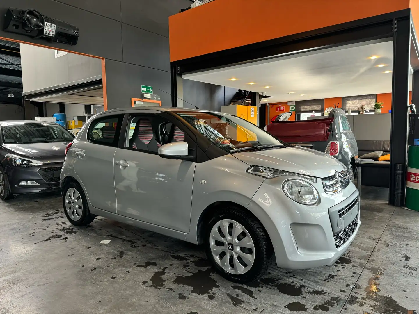 Citroen C1 1.2i - 68.169 KM ! 5 PORTES - EURO 6B Grijs - 2