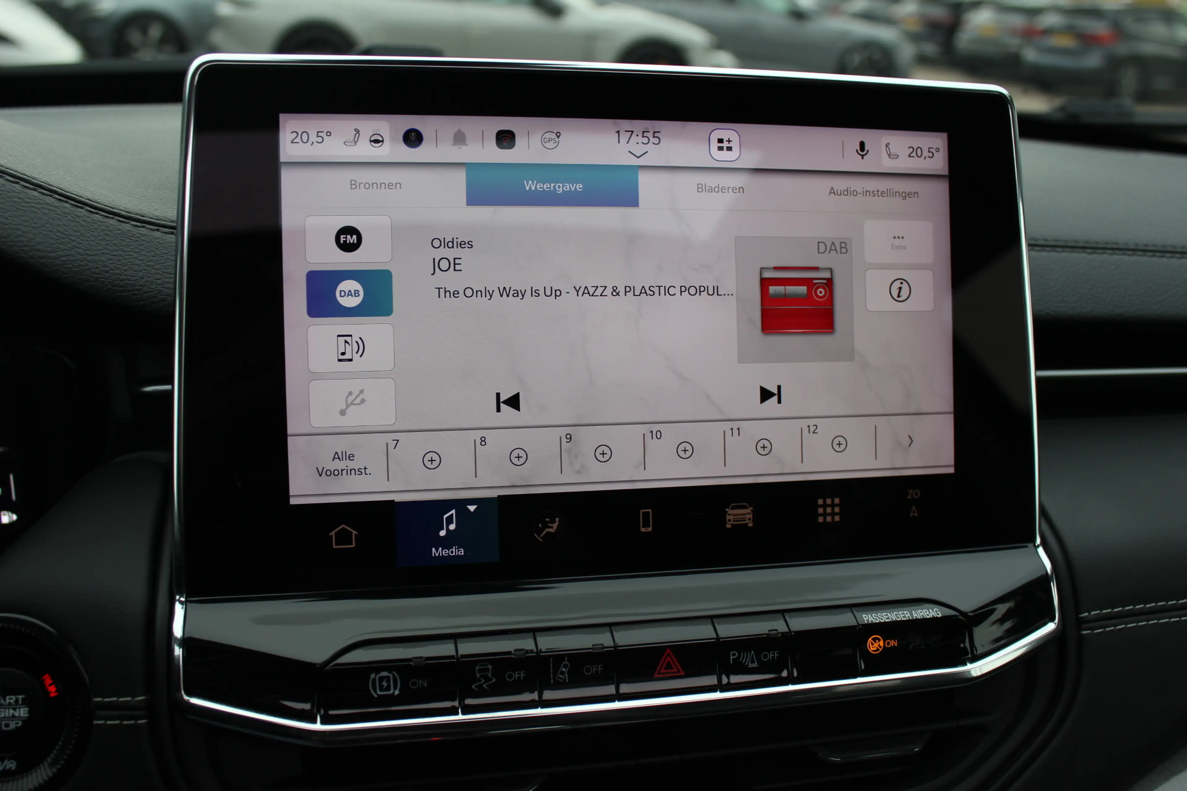 Jeep Compass 4xe 240 Plug-in Hybrid Electric S / Trekhaak / Pan — photo 22