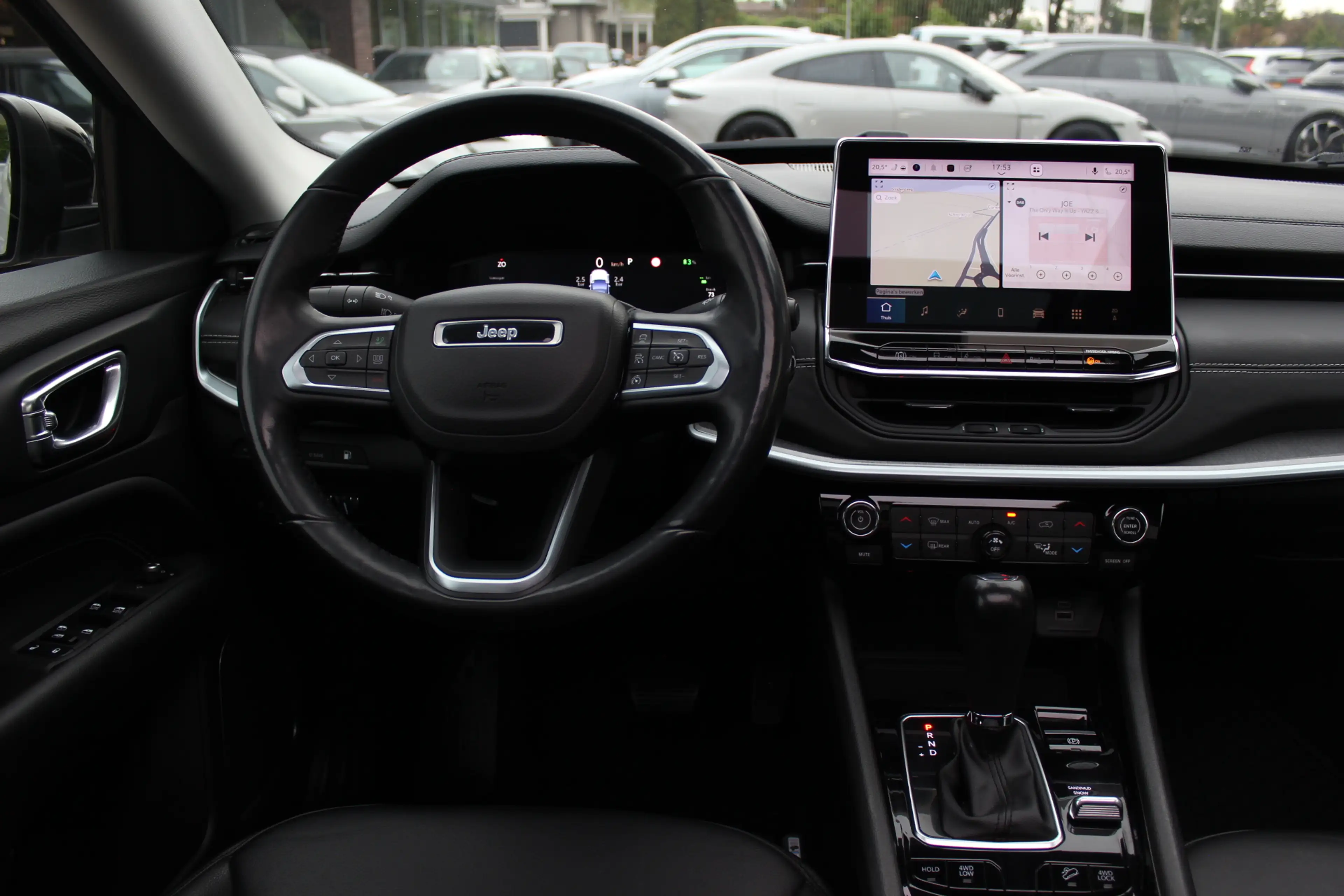 Jeep Compass 4xe 240 Plug-in Hybrid Electric S / Trekhaak / Pan — photo 9
